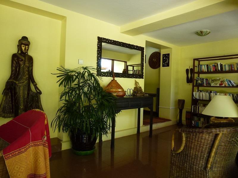 Alamanda Inn, Boutique Hotel And French Restaurant Rangun Kültér fotó