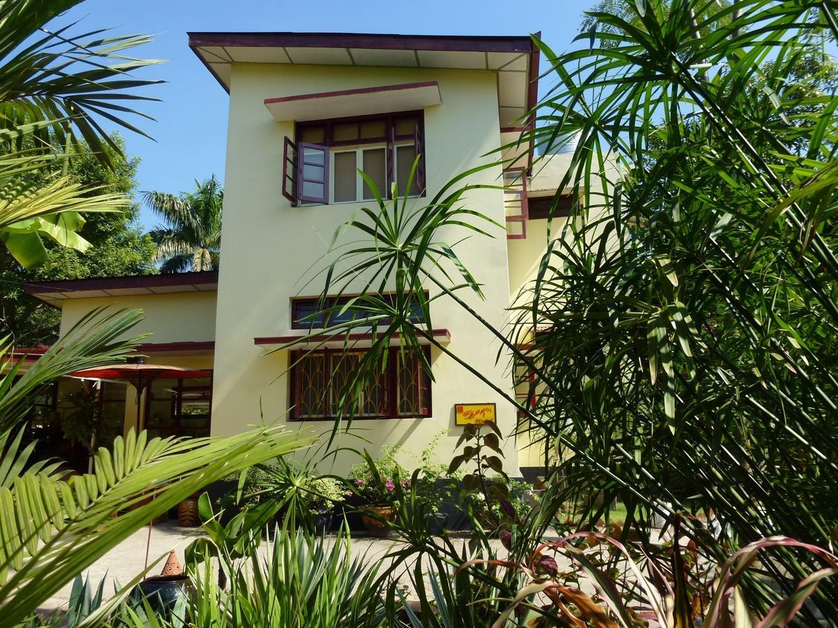 Alamanda Inn, Boutique Hotel And French Restaurant Rangun Kültér fotó